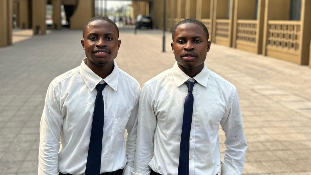 mvi 1580.00 00 26 24oi